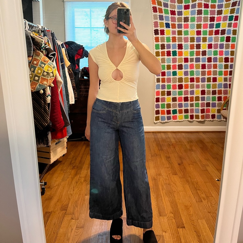 Urban outfitters key hole top